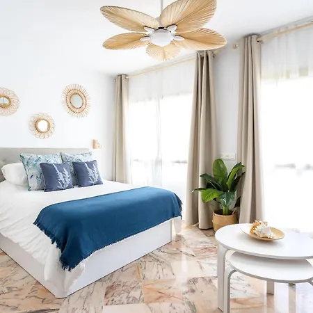 Oleholidays 316 Romana Playa Primera Linea Playa Marbella